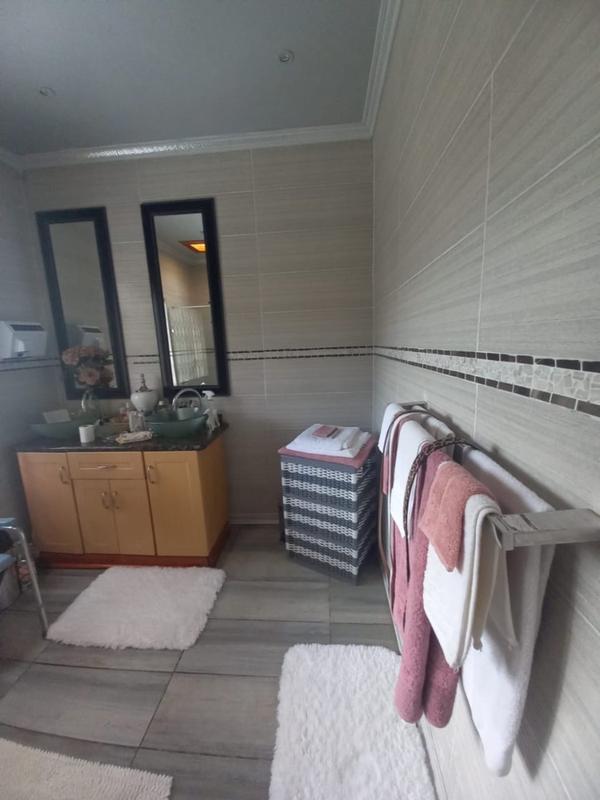 3 Bedroom Property for Sale in Mullerstuine Gauteng