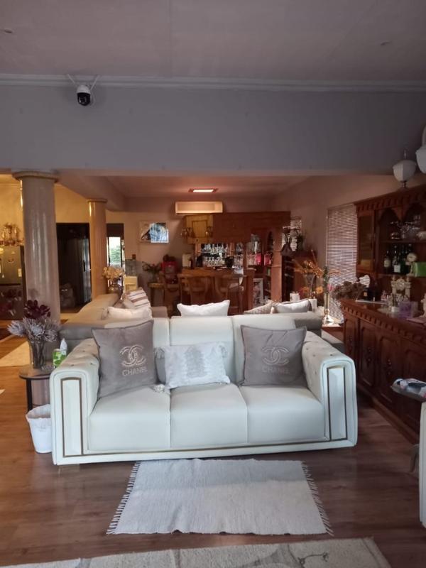 3 Bedroom Property for Sale in Mullerstuine Gauteng