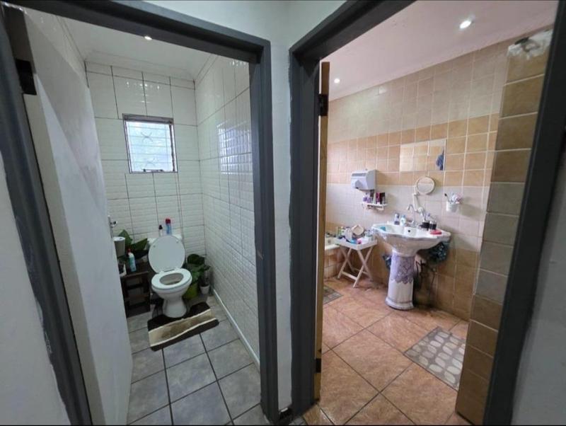 3 Bedroom Property for Sale in Mullerstuine Gauteng