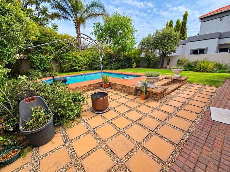 To Let 6 Bedroom Property for Rent in Moreleta Park Gauteng