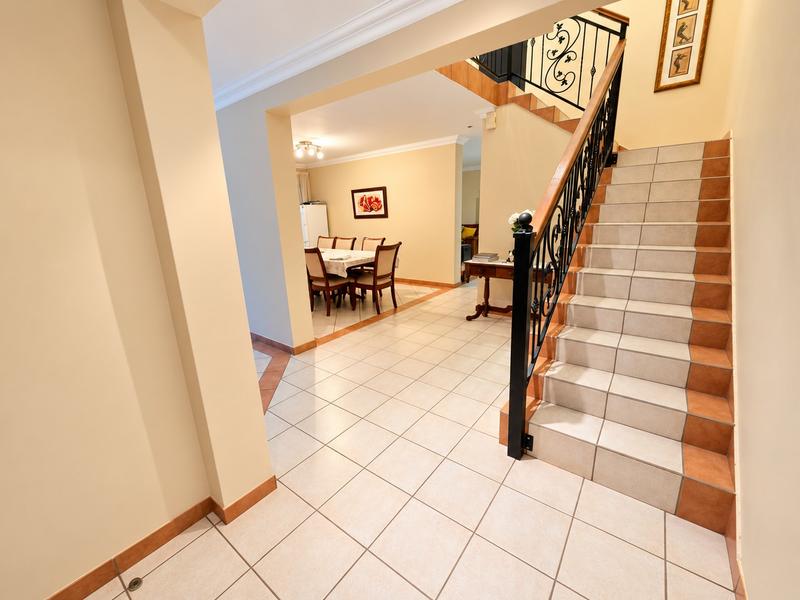To Let 6 Bedroom Property for Rent in Moreleta Park Gauteng