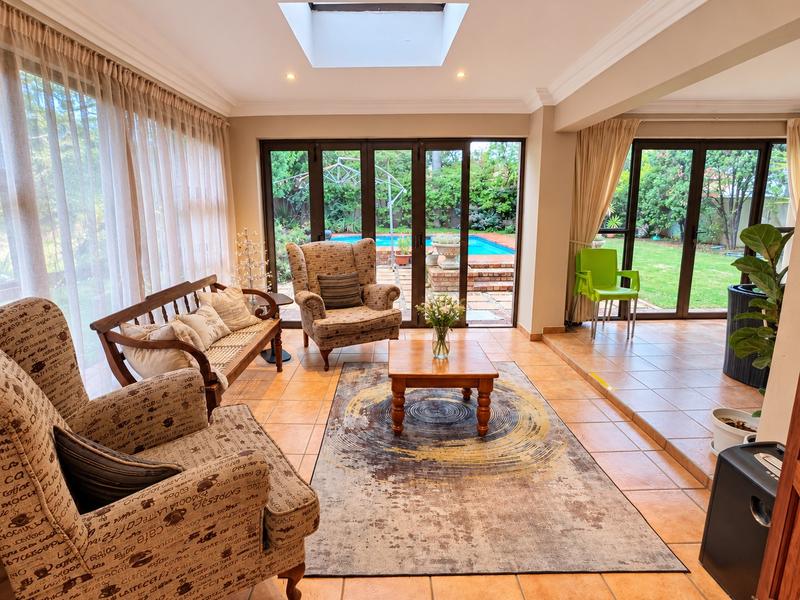 To Let 6 Bedroom Property for Rent in Moreleta Park Gauteng