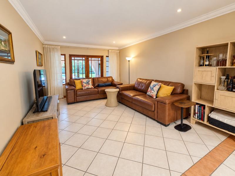 To Let 6 Bedroom Property for Rent in Moreleta Park Gauteng