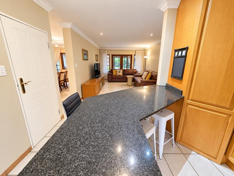 To Let 6 Bedroom Property for Rent in Moreleta Park Gauteng