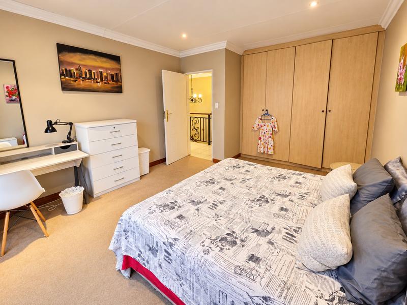 To Let 6 Bedroom Property for Rent in Moreleta Park Gauteng
