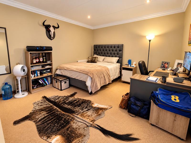 To Let 6 Bedroom Property for Rent in Moreleta Park Gauteng