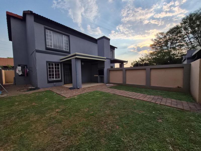 To Let 2 Bedroom Property for Rent in Annlin Gauteng
