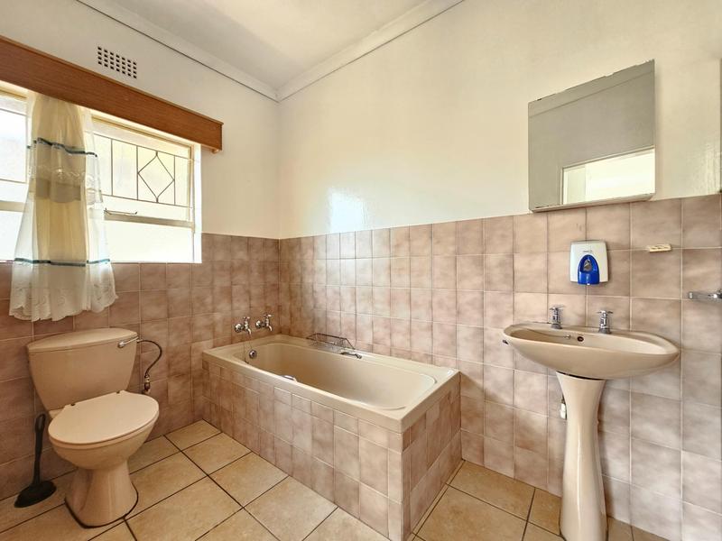 To Let 1 Bedroom Property for Rent in Discovery Gauteng