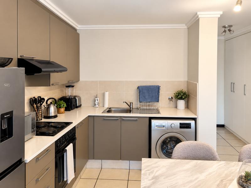To Let 1 Bedroom Property for Rent in Paulshof Gauteng