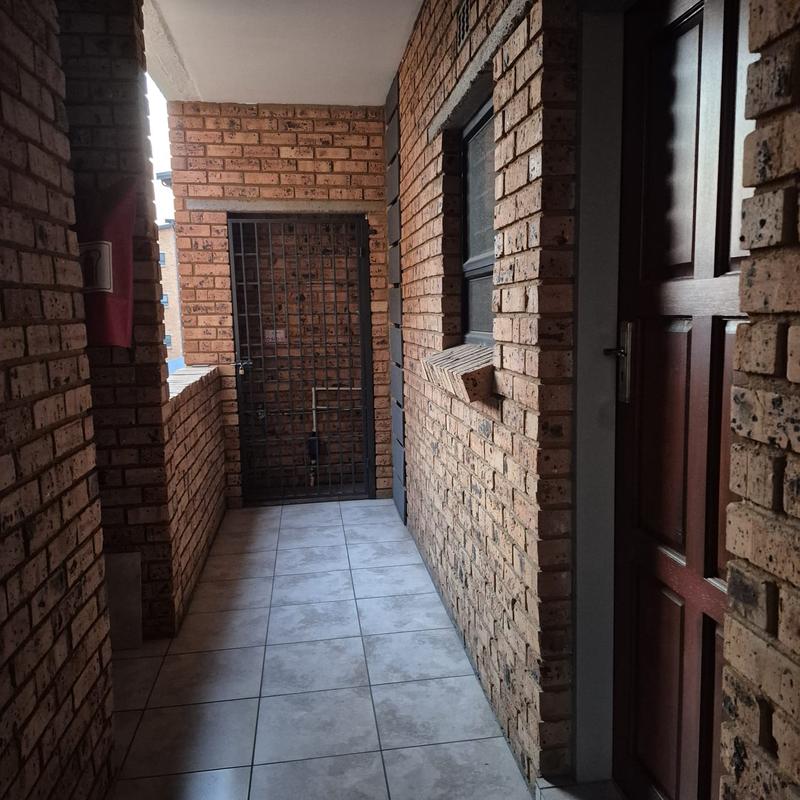 To Let 2 Bedroom Property for Rent in Ravenswood Gauteng