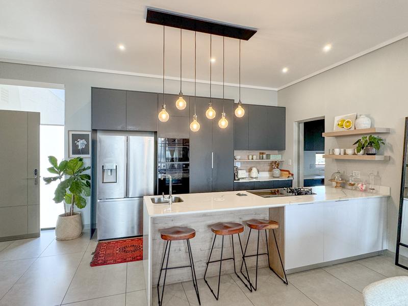 To Let 3 Bedroom Property for Rent in Ascend to Midstream Gauteng