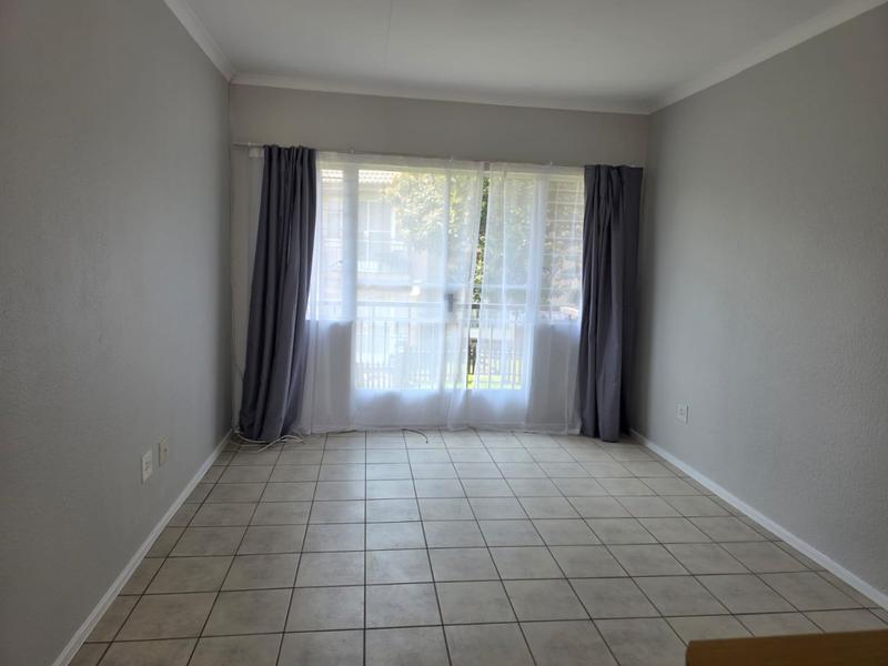 To Let 1 Bedroom Property for Rent in Rembrandt Park Gauteng