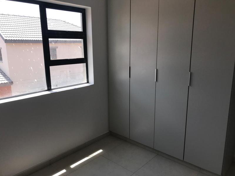 To Let 2 Bedroom Property for Rent in Wilgeheuwel Gauteng