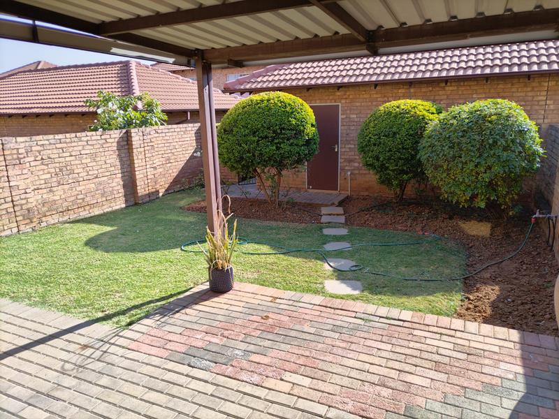 To Let 3 Bedroom Property for Rent in Hazeldean Gauteng