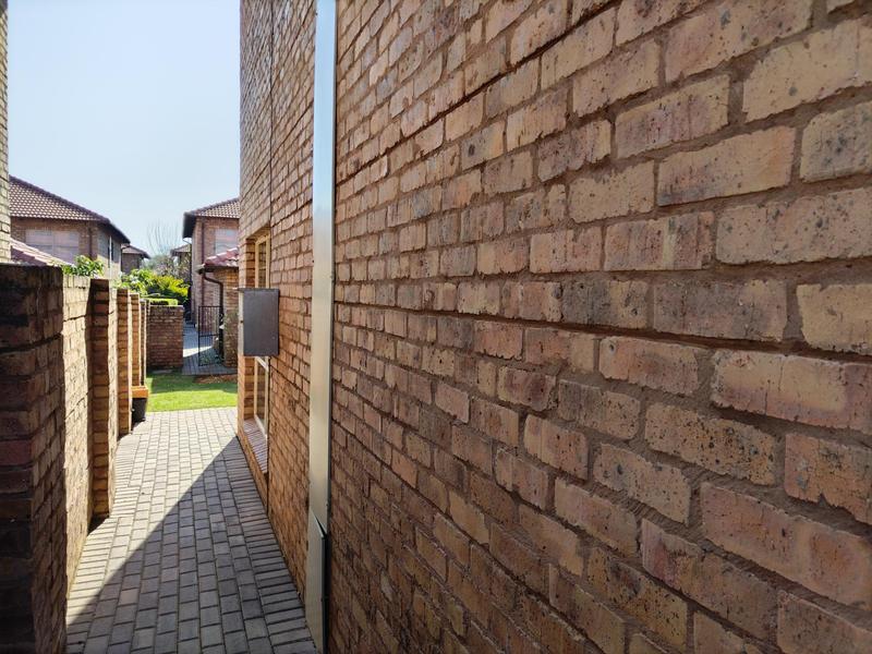 To Let 3 Bedroom Property for Rent in Hazeldean Gauteng