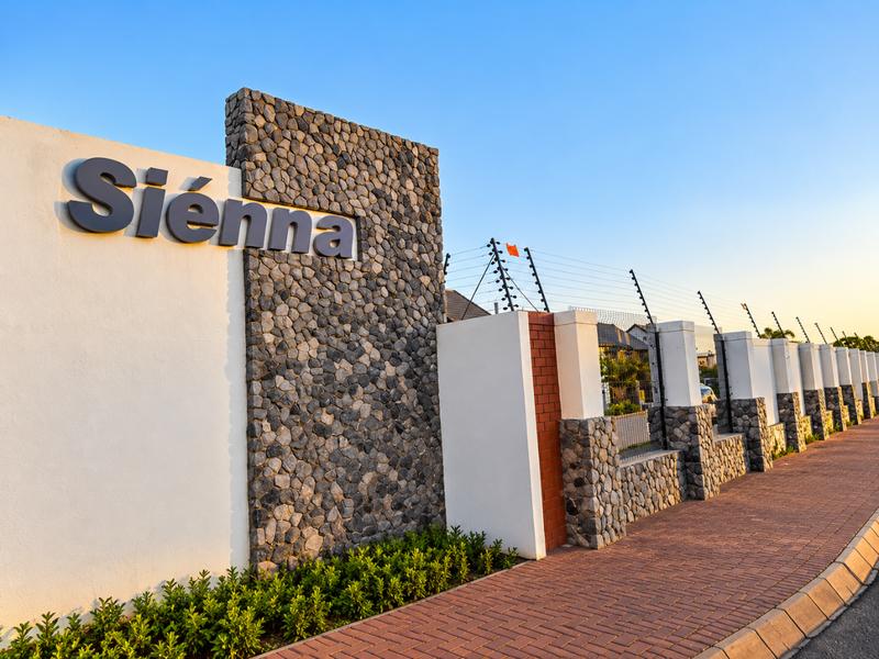 2 Bedroom Property for Sale in Glen Marais Gauteng