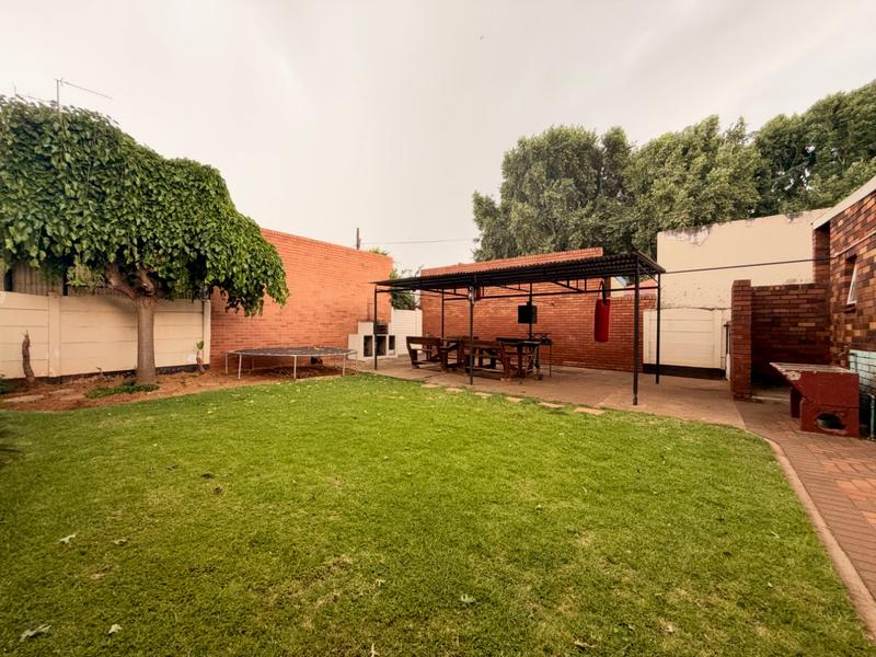 3 Bedroom Property for Sale in Vanderbijlpark CE 1 Gauteng