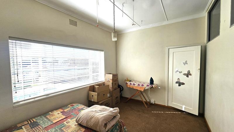 To Let 4 Bedroom Property for Rent in Cyrildene Gauteng