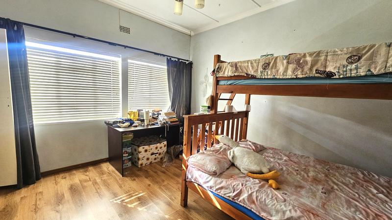 To Let 4 Bedroom Property for Rent in Cyrildene Gauteng