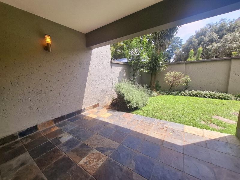 To Let 2 Bedroom Property for Rent in Rivonia Gauteng