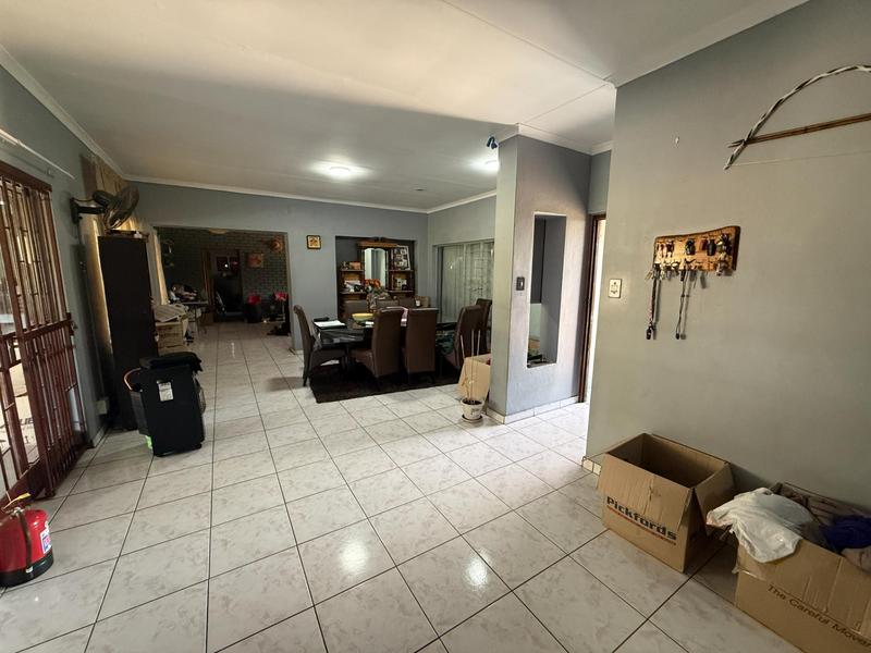 4 Bedroom Property for Sale in The Reeds Gauteng