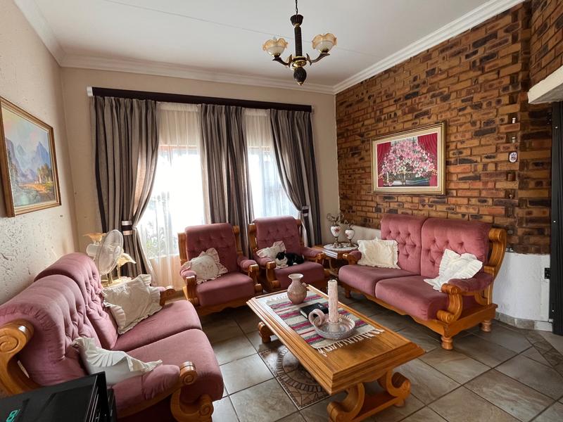 4 Bedroom Property for Sale in Rayton Gauteng