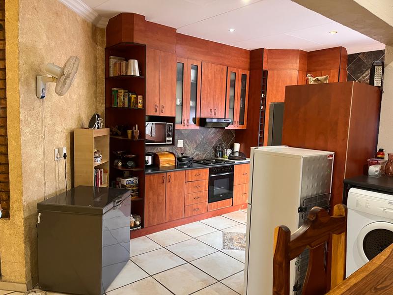 4 Bedroom Property for Sale in Rayton Gauteng