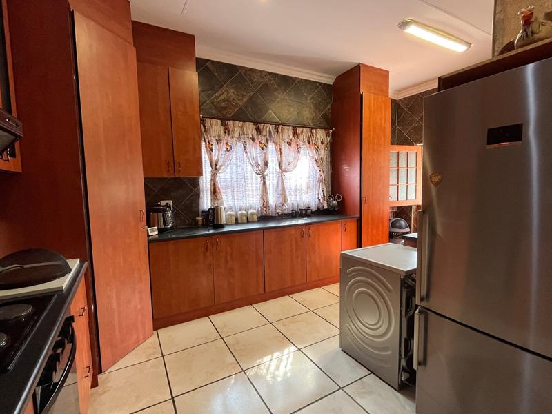 4 Bedroom Property for Sale in Rayton Gauteng