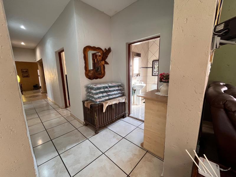 4 Bedroom Property for Sale in Rayton Gauteng