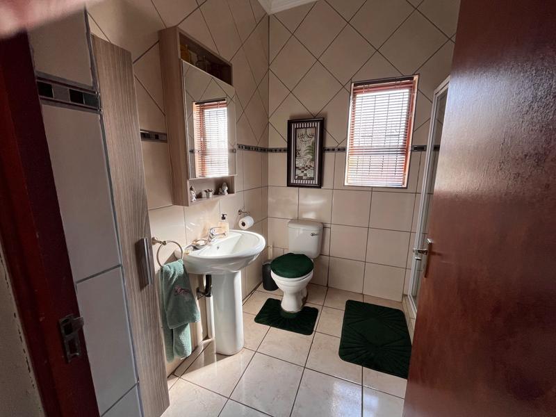 4 Bedroom Property for Sale in Rayton Gauteng