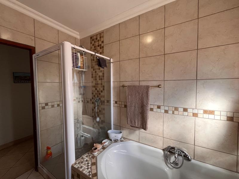 4 Bedroom Property for Sale in Rayton Gauteng