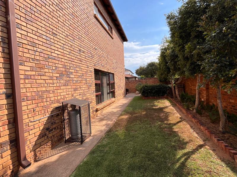 4 Bedroom Property for Sale in Rayton Gauteng