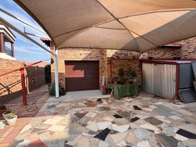 4 Bedroom Property for Sale in Rayton Gauteng