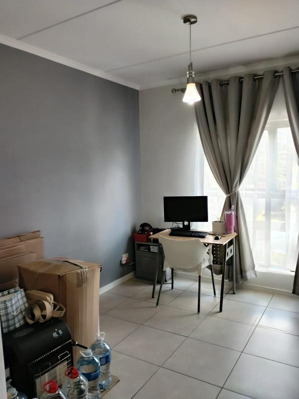 2 Bedroom Property for Sale in Modderfontein Gauteng