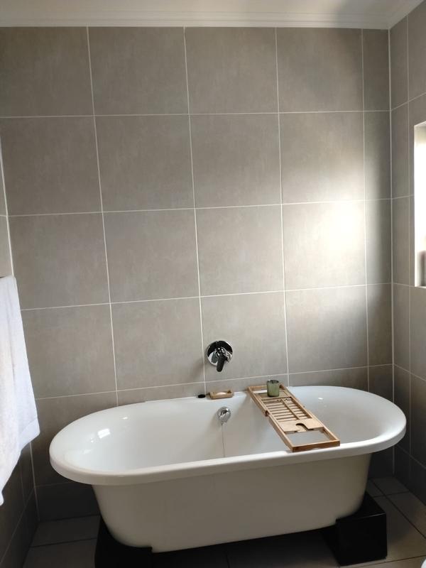 2 Bedroom Property for Sale in Modderfontein Gauteng