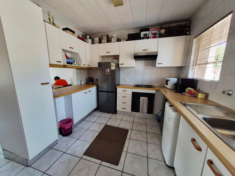 2 Bedroom Property for Sale in Randhart Gauteng