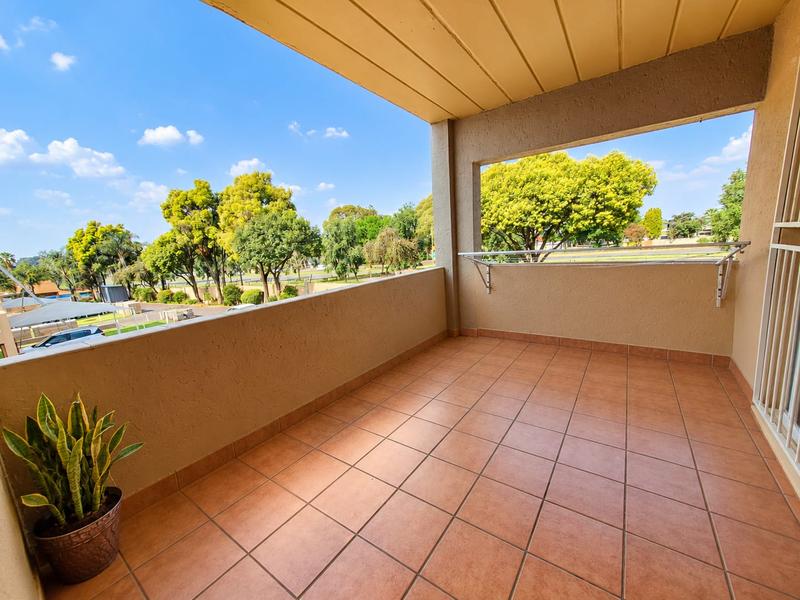 2 Bedroom Property for Sale in Randhart Gauteng