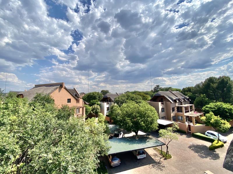 To Let 1 Bedroom Property for Rent in Pineslopes Gauteng
