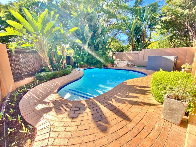 To Let 1 Bedroom Property for Rent in Pineslopes Gauteng