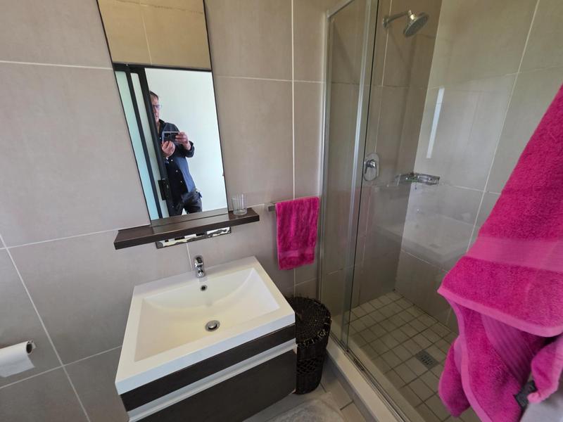 To Let 1 Bedroom Property for Rent in Broadacres Gauteng