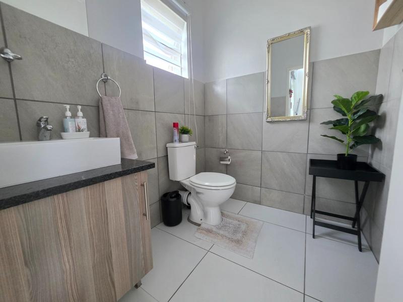 3 Bedroom Property for Sale in Albertsdal Gauteng