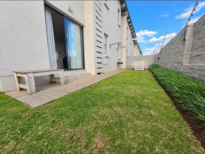 3 Bedroom Property for Sale in Albertsdal Gauteng