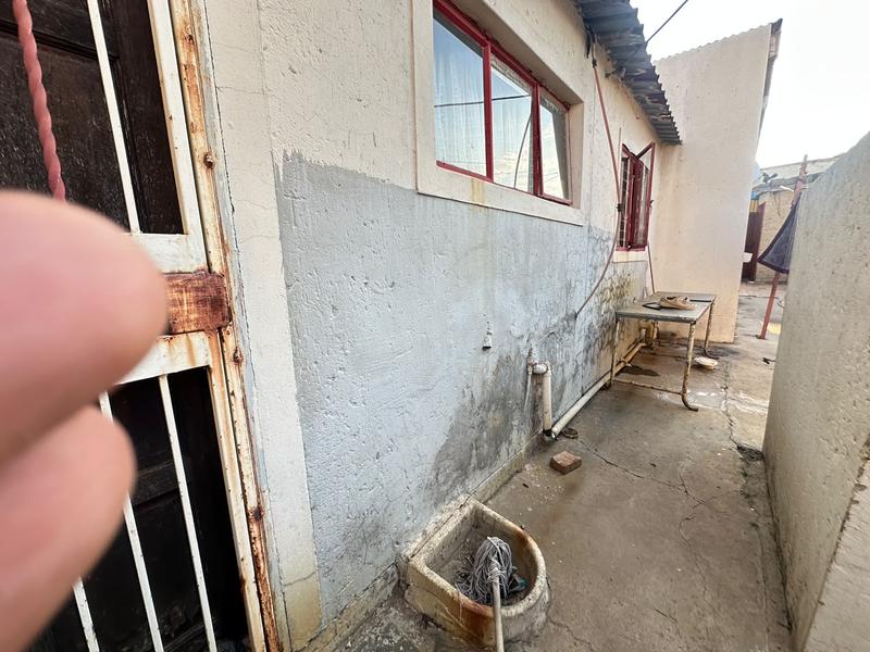 3 Bedroom Property for Sale in Tshepisong Gauteng