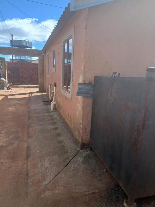 2 Bedroom Property for Sale in Kagiso Gauteng