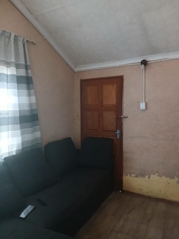 2 Bedroom Property for Sale in Kagiso Gauteng