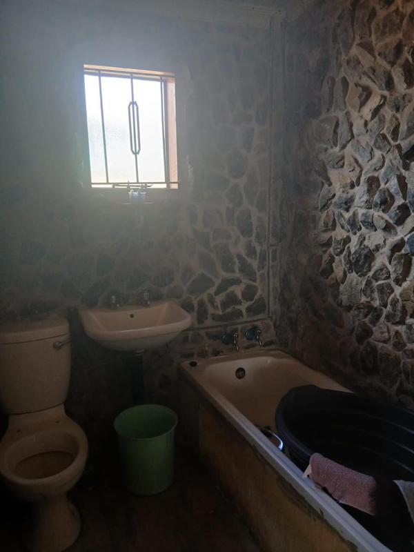 2 Bedroom Property for Sale in Kagiso Gauteng