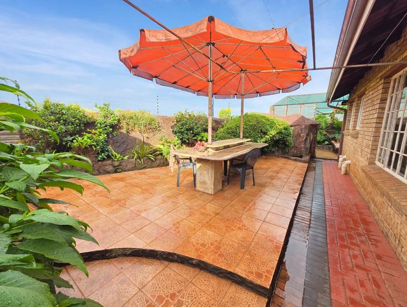 3 Bedroom Property for Sale in Kookrus Gauteng