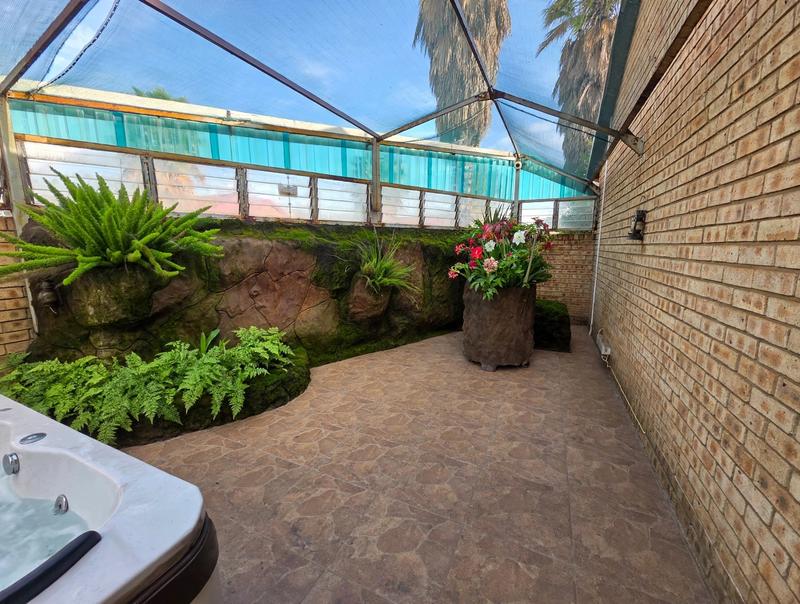 3 Bedroom Property for Sale in Kookrus Gauteng