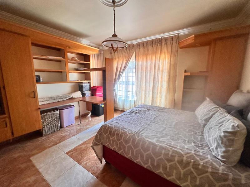 5 Bedroom Property for Sale in Amandasig Gauteng