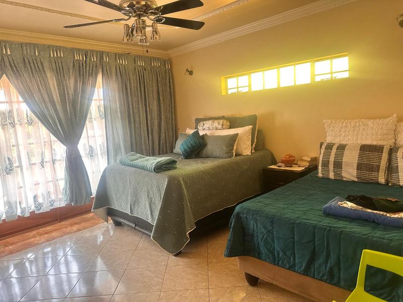 5 Bedroom Property for Sale in Amandasig Gauteng